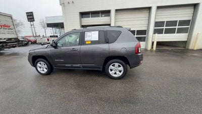 2017 Jeep Compass Latitude FWD