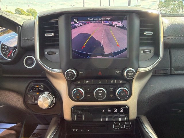 2019 RAM 1500 Laramie Quad Cab 4x4 6'4" Box