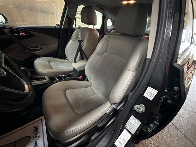 2014 Buick Verano Convenience 1