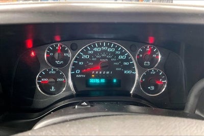 2023 Chevrolet Express Passenger 3500 1LT