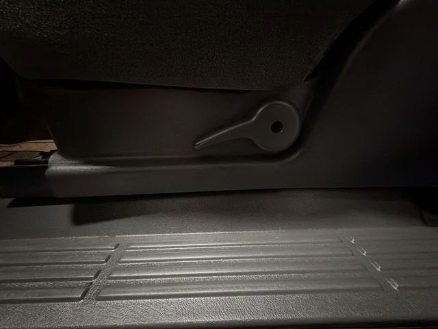 2004 Chevrolet Silverado 1500 LS