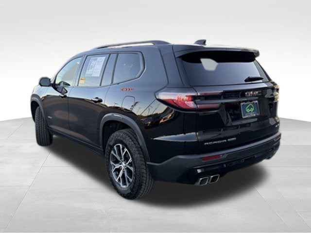 2025 GMC Acadia AT4