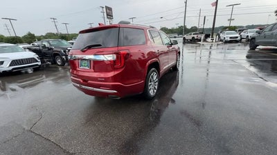 2023 GMC Acadia Denali