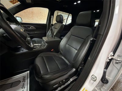 2022 Chevrolet Traverse LT Leather