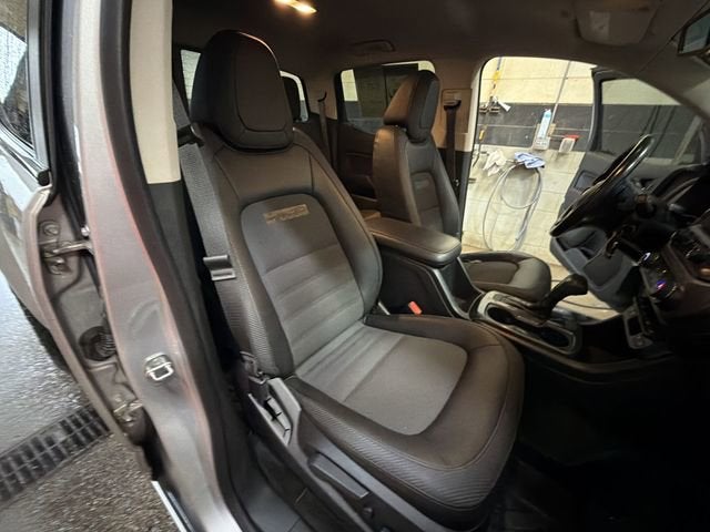 2017 GMC Canyon 4WD SLE