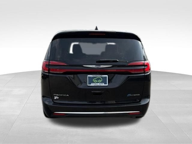 2023 Chrysler Pacifica Hybrid Limited
