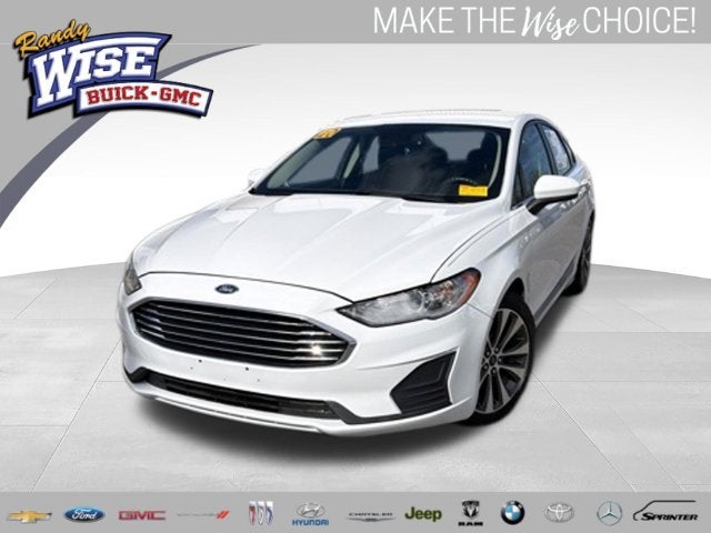 2020 Ford Fusion SE