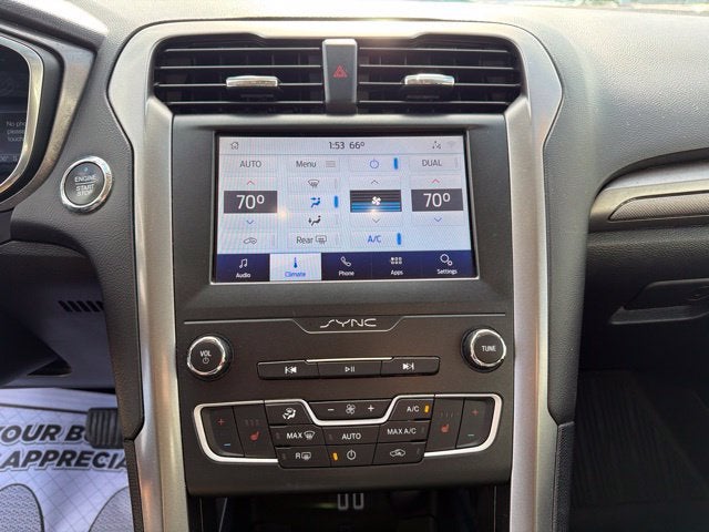 2020 Ford Fusion SE