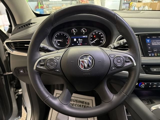 2020 Buick Enclave Essence