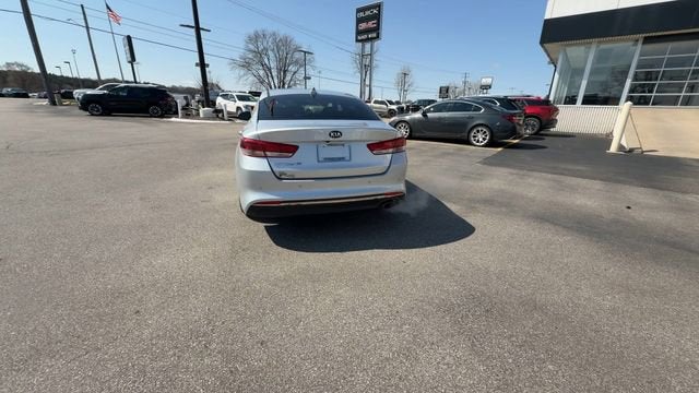 2018 Kia Optima LX