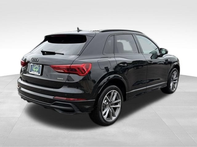 2023 Audi Q3 Premium Plus 45 TFSI S line quattro Tiptronic