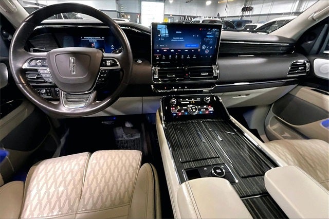 2024 Lincoln Navigator Black Label