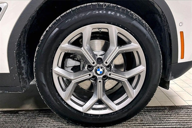 2023 BMW X4 xDrive30i