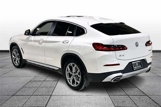 2023 BMW X4 xDrive30i