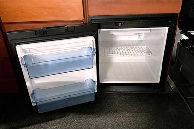 2014 Mercedes-Benz Sprinter 2500 Cargo 144 WB BlueTEC®