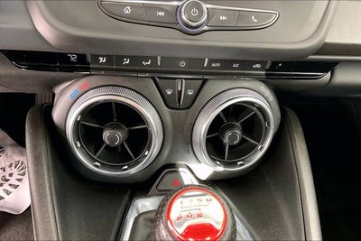 2022 Chevrolet Camaro LT1