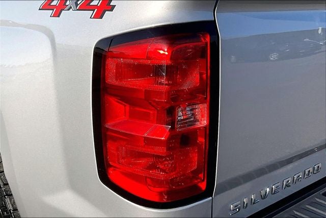 2018 Chevrolet Silverado 1500 LT LT1