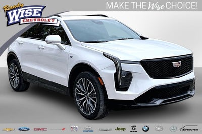 2024 Cadillac XT4 Sport
