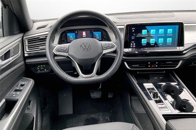 2025 Volkswagen Atlas Cross Sport 2.0T SE w/Technology