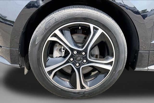2019 Ford Edge ST