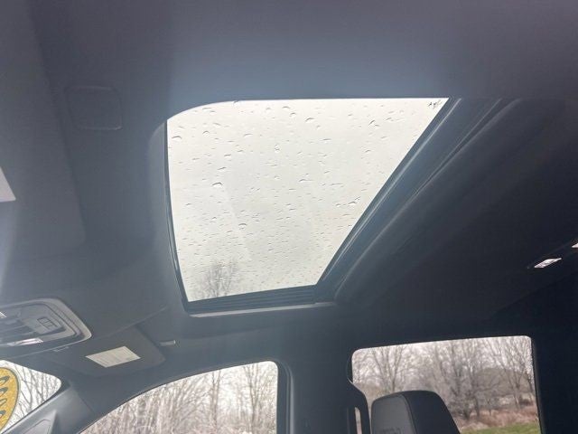 2022 GMC Sierra Limited AT4