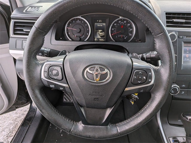 2017 Toyota CAMRY SE