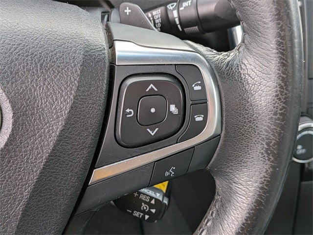 2017 Toyota CAMRY SE