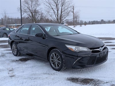 2017 Toyota CAMRY SE