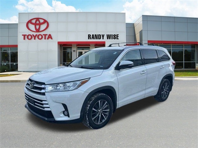 2018 Toyota HIGHLANDER XLE