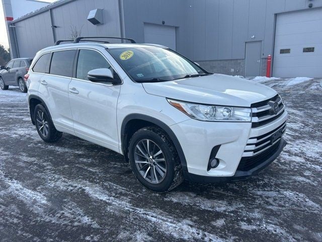 2018 Toyota HIGHLANDER XLE