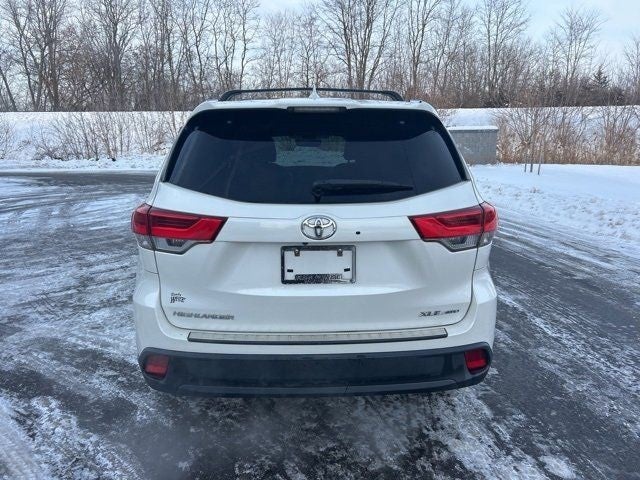 2018 Toyota HIGHLANDER XLE