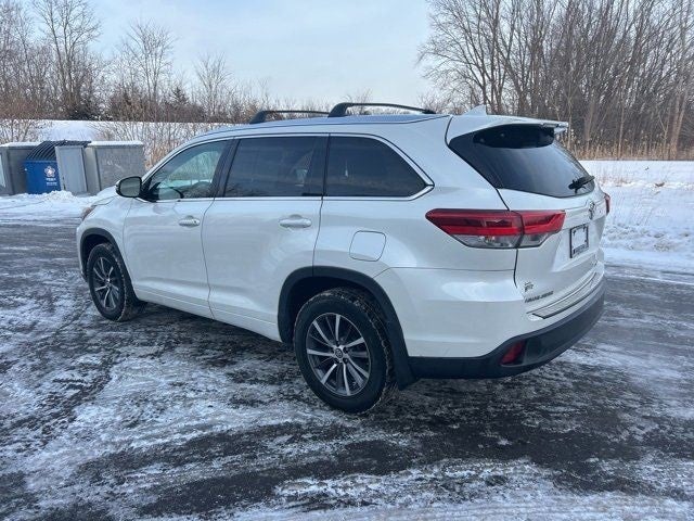 2018 Toyota HIGHLANDER XLE