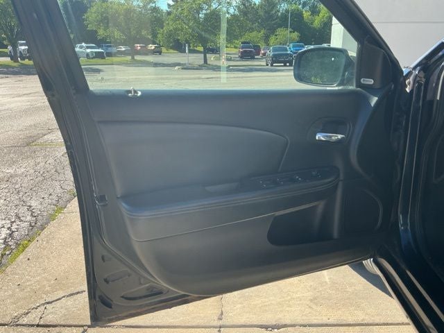 2011 Chrysler 200 Limited