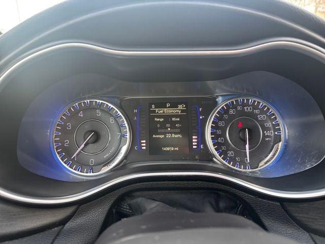 2016 Chrysler 200 Limited