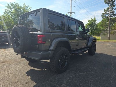 2020 Jeep Wrangler Unlimited Sahara Altitude