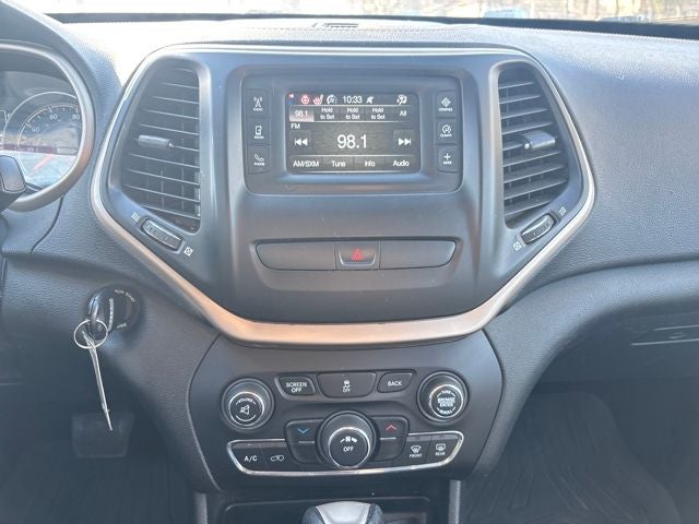 2015 Jeep Cherokee Sport