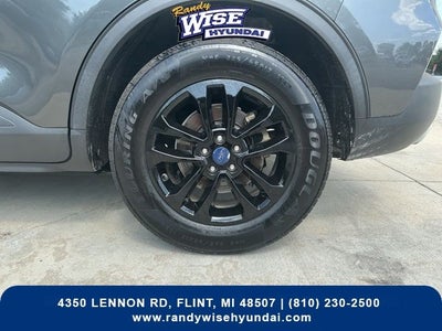 2020 Ford Escape S