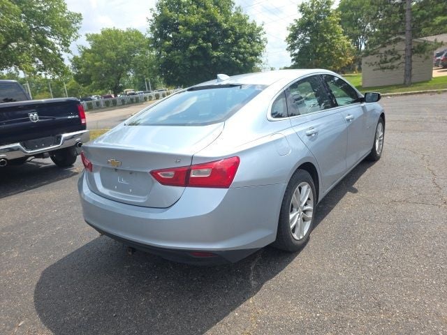 2017 Chevrolet Malibu LT 1LT
