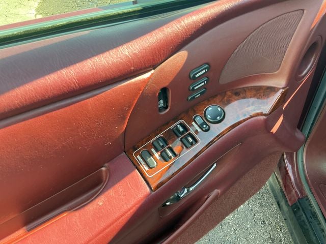 1997 Buick Park Avenue Base