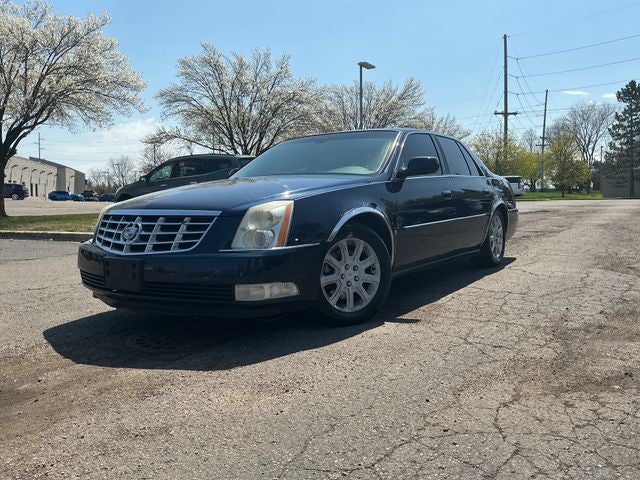 2009 Cadillac DTS Base