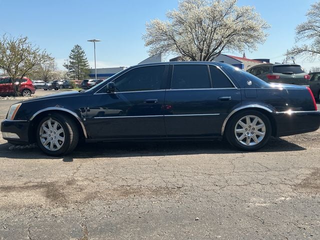 2009 Cadillac DTS Base