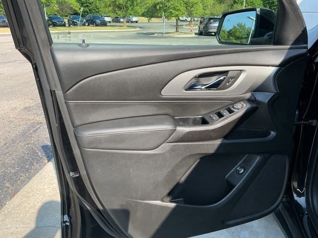 2024 Chevrolet Traverse Limited LT Cloth