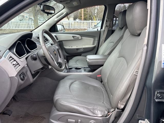 2011 Chevrolet Traverse LT 1LT