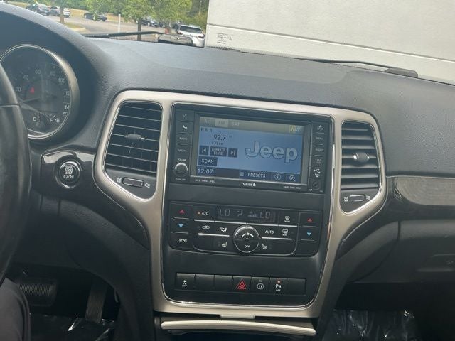 2011 Jeep Grand Cherokee Laredo