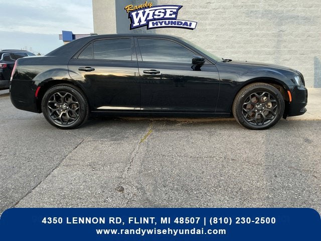 2019 Chrysler 300 S