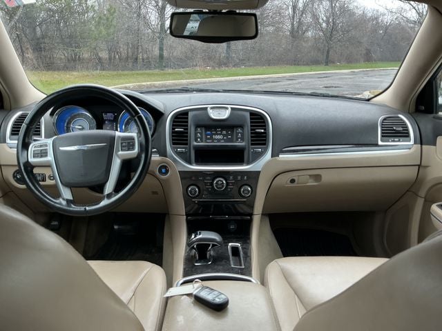 2012 Chrysler 300 Limited