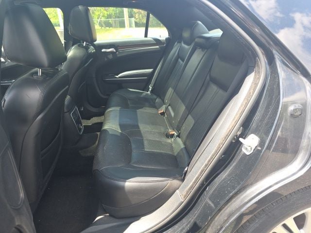 2013 Chrysler 300 C John Varvatos