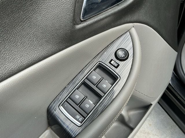 2018 Chevrolet Impala LS 1FL