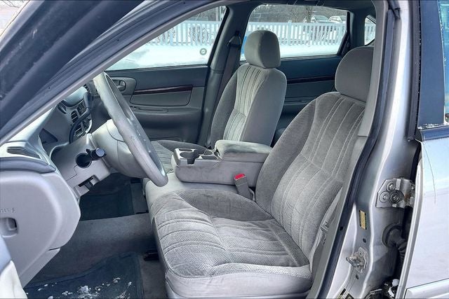 2005 Chevrolet Impala Base