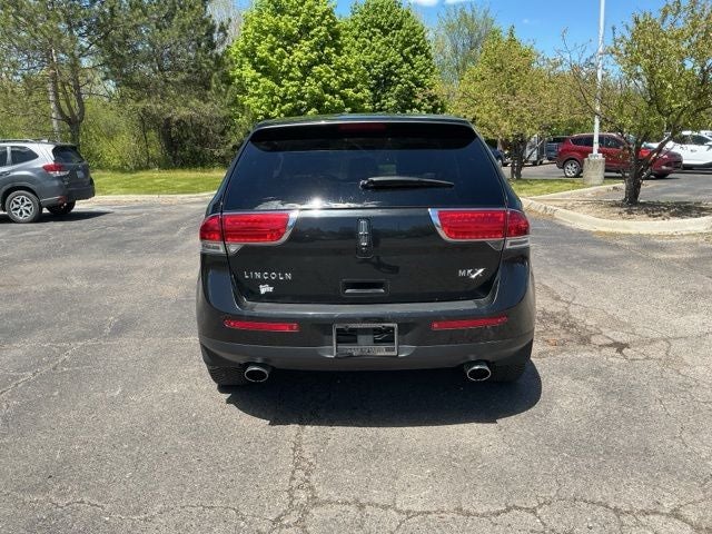 2013 Lincoln MKX Base